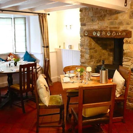 The Lion, Tredington Hotel Shipston-on-Stour Eksteriør billede