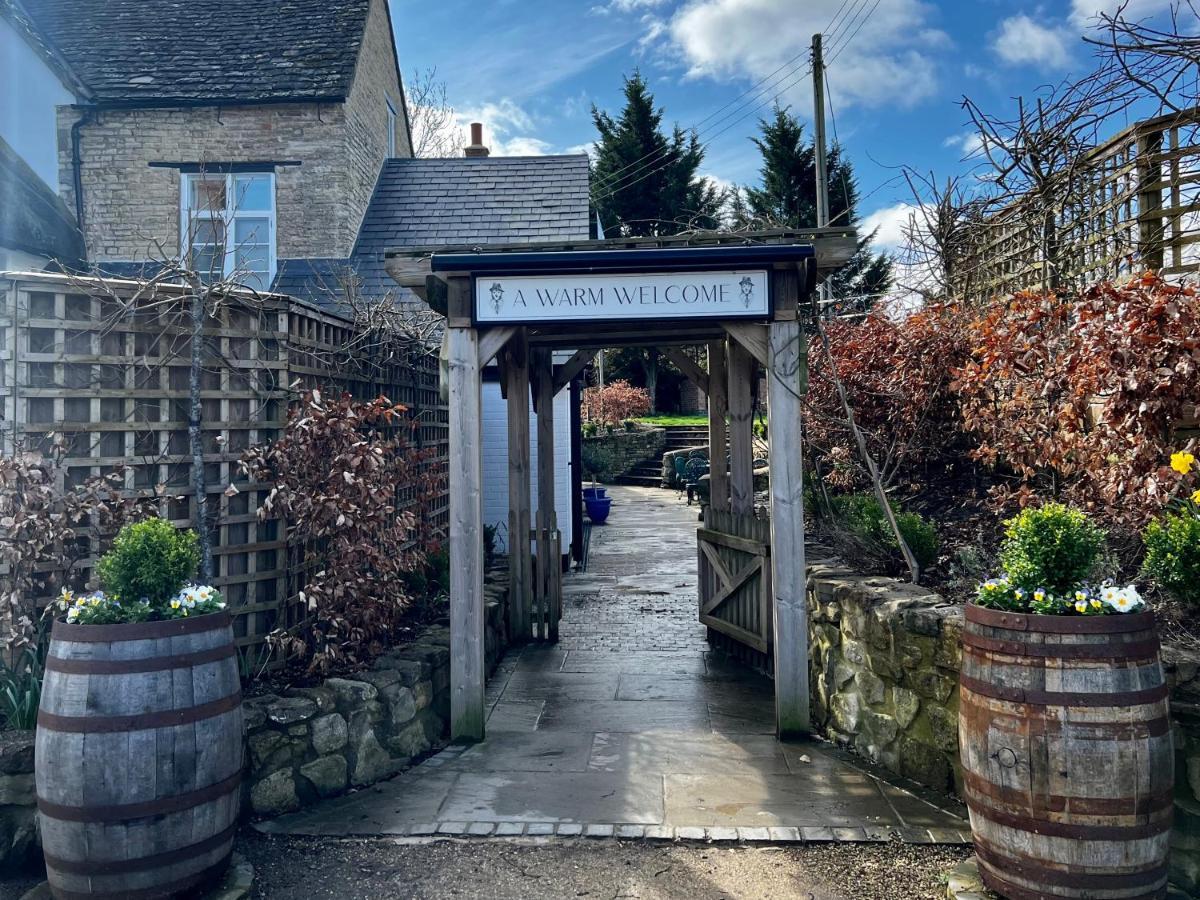 The Lion, Tredington Hotel Shipston-on-Stour Eksteriør billede